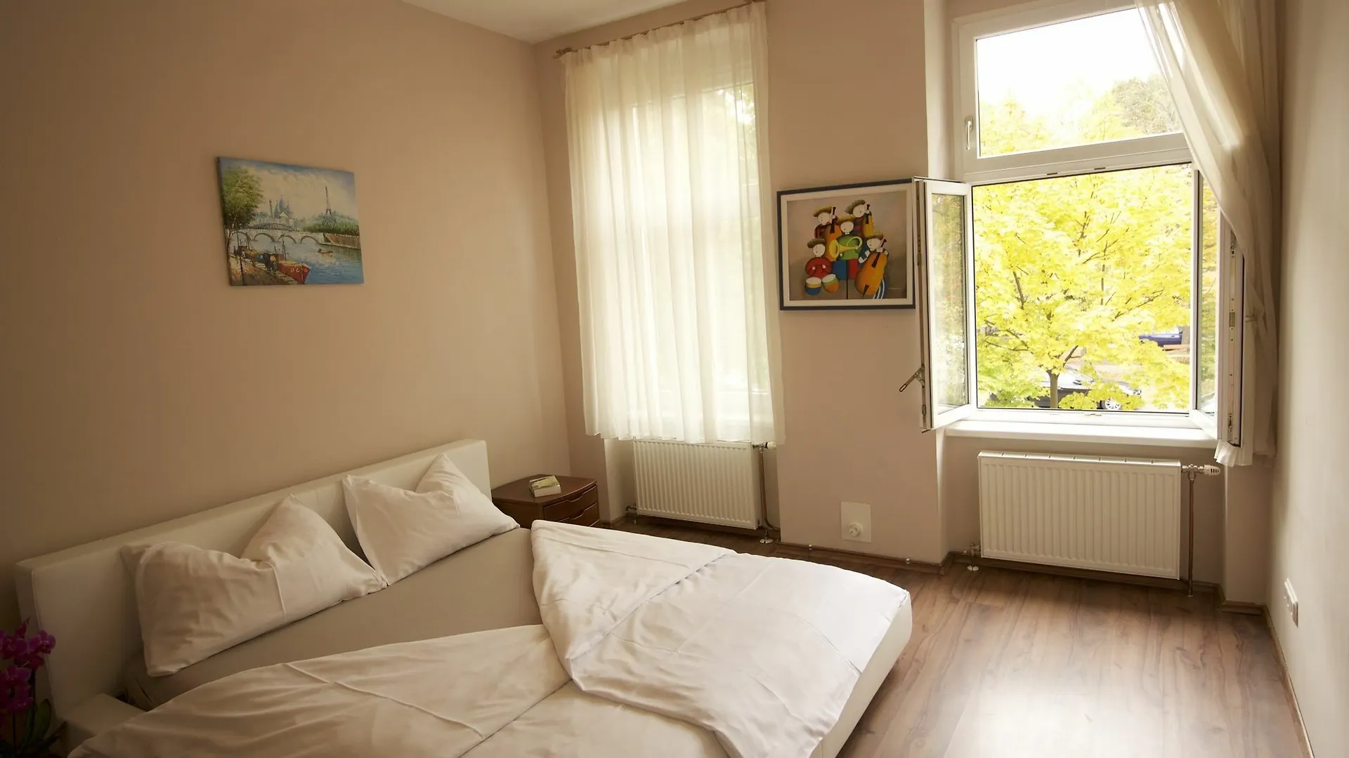 Apartment Suite Deluxe Schoenbrunn Vienna
