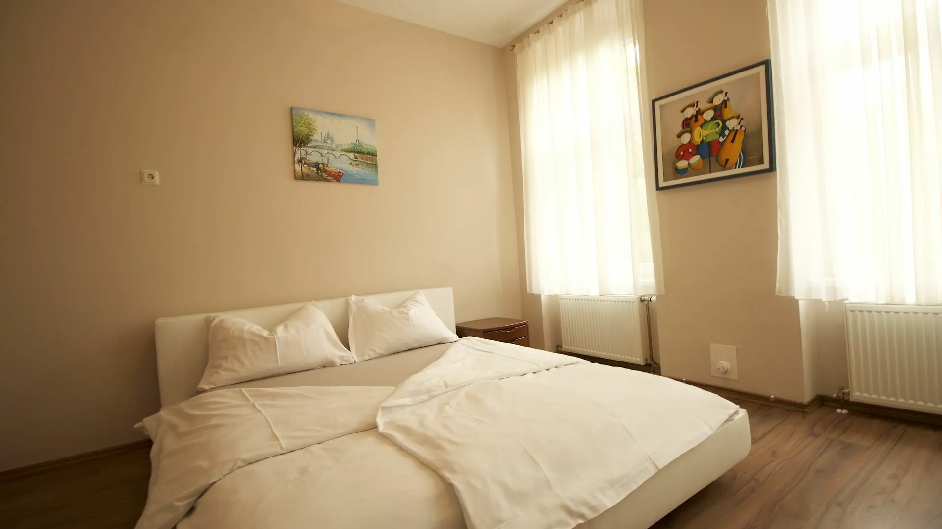 Suite Deluxe Schoenbrunn Viena Austria